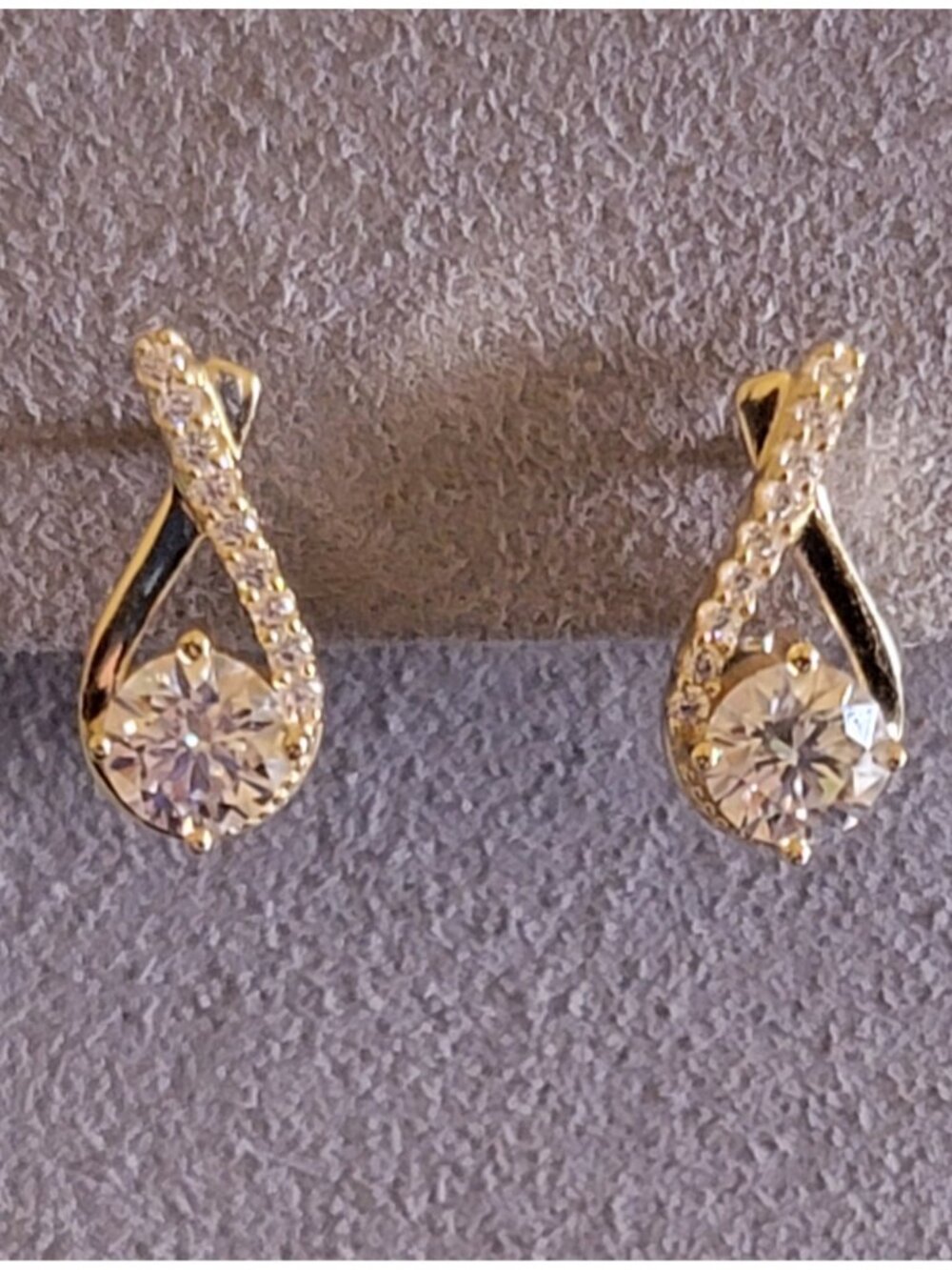 1.2cttw Moissanite U-Shaped Hoop Earrings Gold Plated NWT